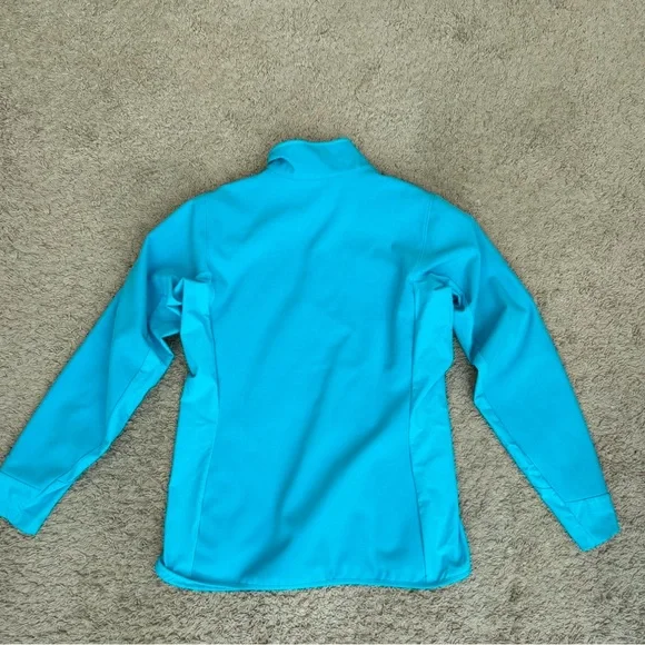 Blue Patagonia lightweight windbreaker jacket (Faults shown) - Picture 6 of 7